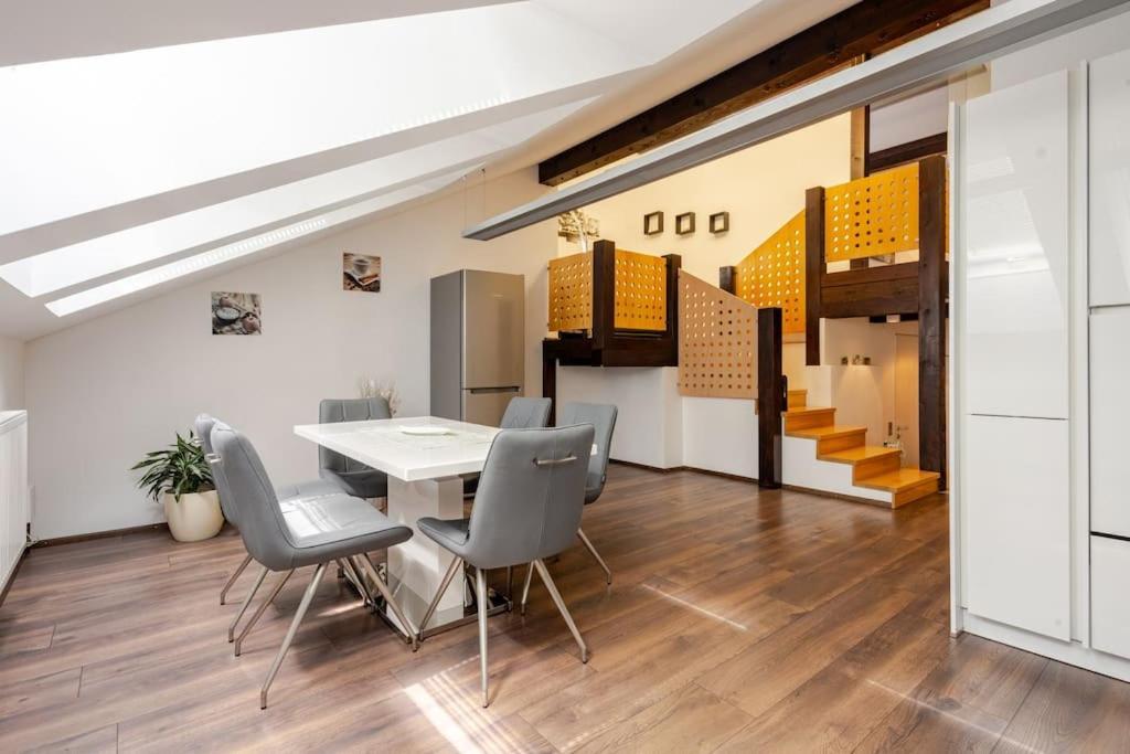 Ferienwohnung Haldennest ブルーデンツ エクステリア 写真